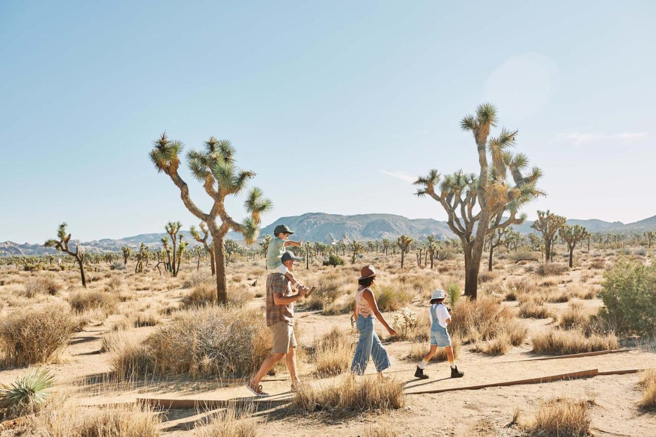 ホテル Field Station Joshua Tree ユッカ・バレー エクステリア 写真